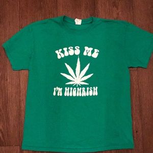 Kiss me T-shirt